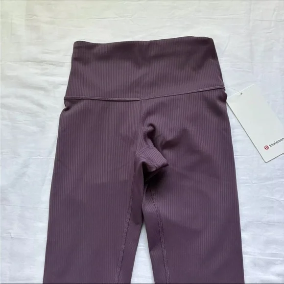 Lululemon Wunder Train Ribbed HR Tight 28" GPTH Grape Thistle Women's Size 2 - Picture 4 of 5